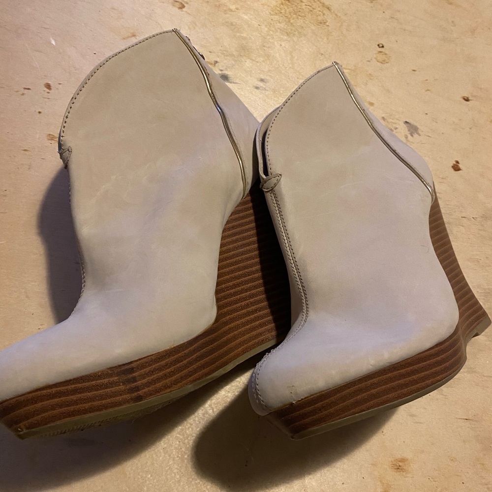 Awesome JLo Suede Booties